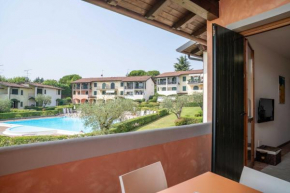 La casa di Elen con piscina e terrazza